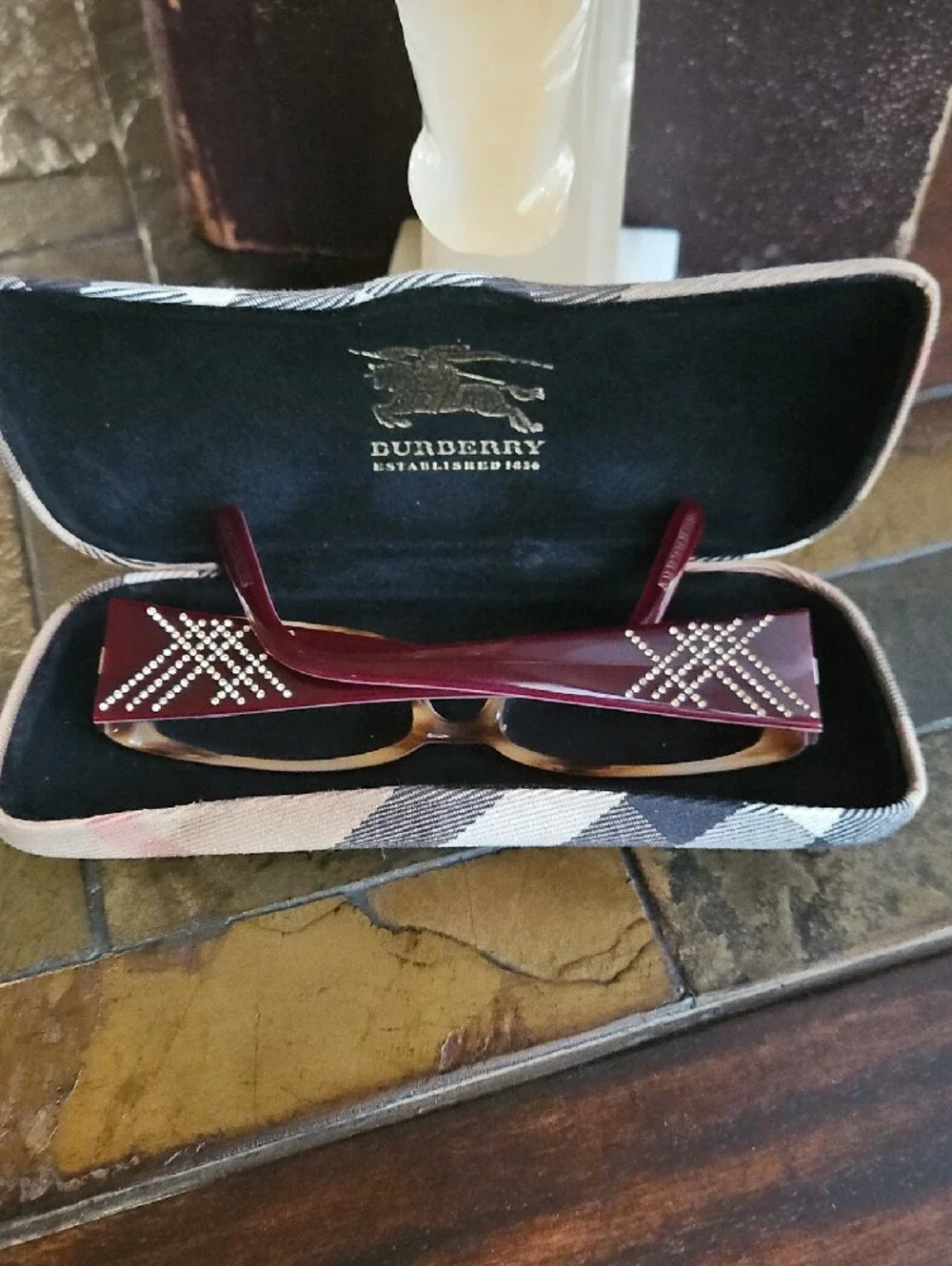 Burberry Burgundy Crystal-Stud -0.50/-0.75 Glasses.
